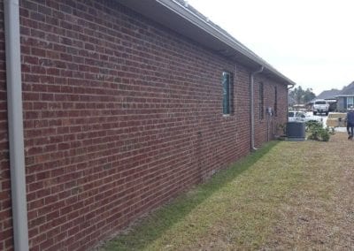 Pensacola Gutters - Clay Seamless Gutters Pace, FL