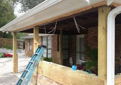 Pensacola Gutters - Seamless Gutters