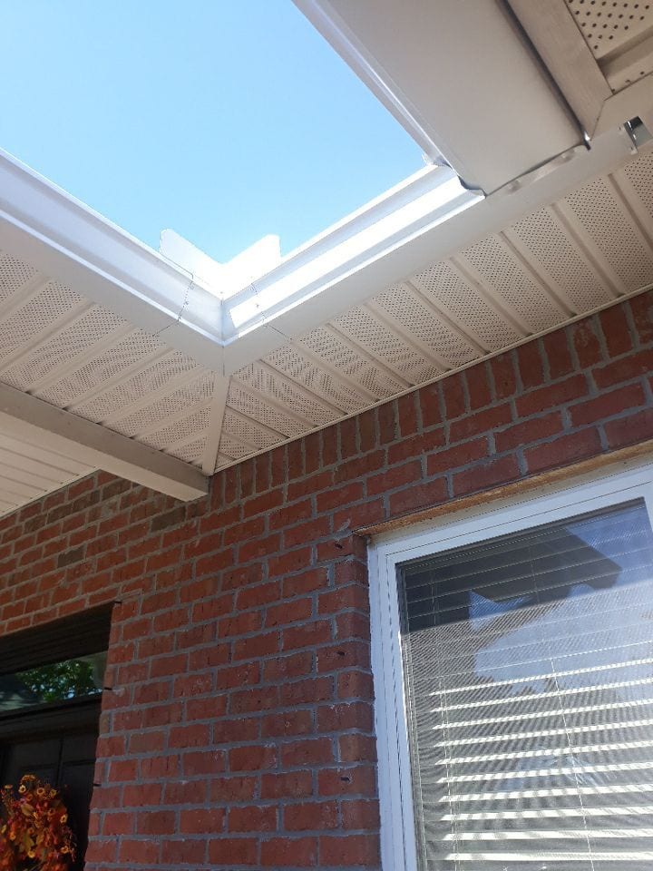 Seamless Gutter Installation Pensacola FL Pensacola Gutters