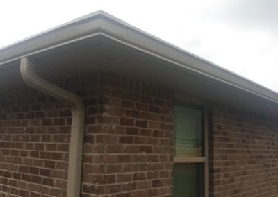 Pensacola Gutters - Clay Seamless Gutters