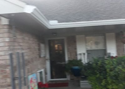 Pensacola Gutters - Seamless Gutters