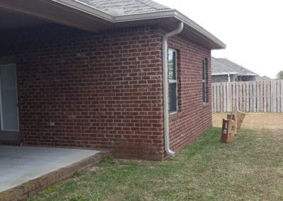 Pensacola Gutters - Clay Seamless Gutters Pace, FL