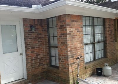 Pensacola Gutters - Seamless Gutters